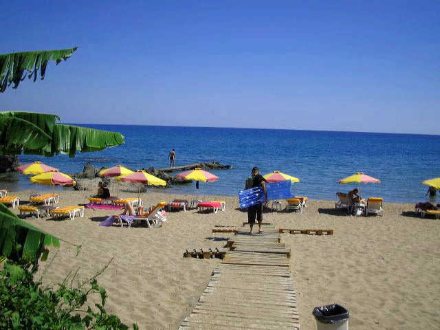Strand der Stegna Bucht